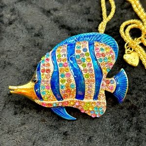 Betsey Johnson Turquoise Stripe Rainbow Fish Rhinestone Pendant Necklace
